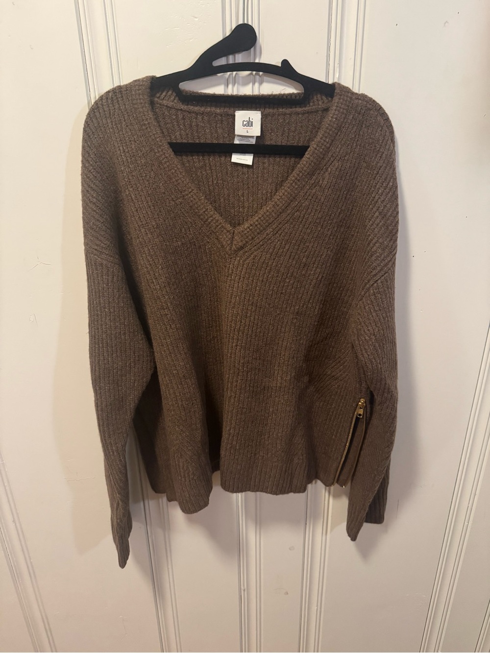 CAbi V-Neck Ribbed Sweater in Taupe Brown with Sleeve Zip